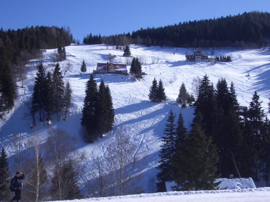 Pension Žacléřský Medvěd Esterno foto
